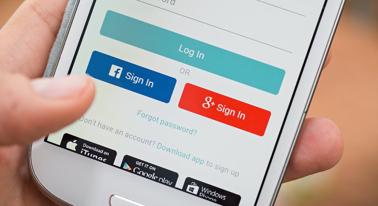 ¿Es seguro iniciar sesión con Google o Facebook?. Noticias en tiempo real