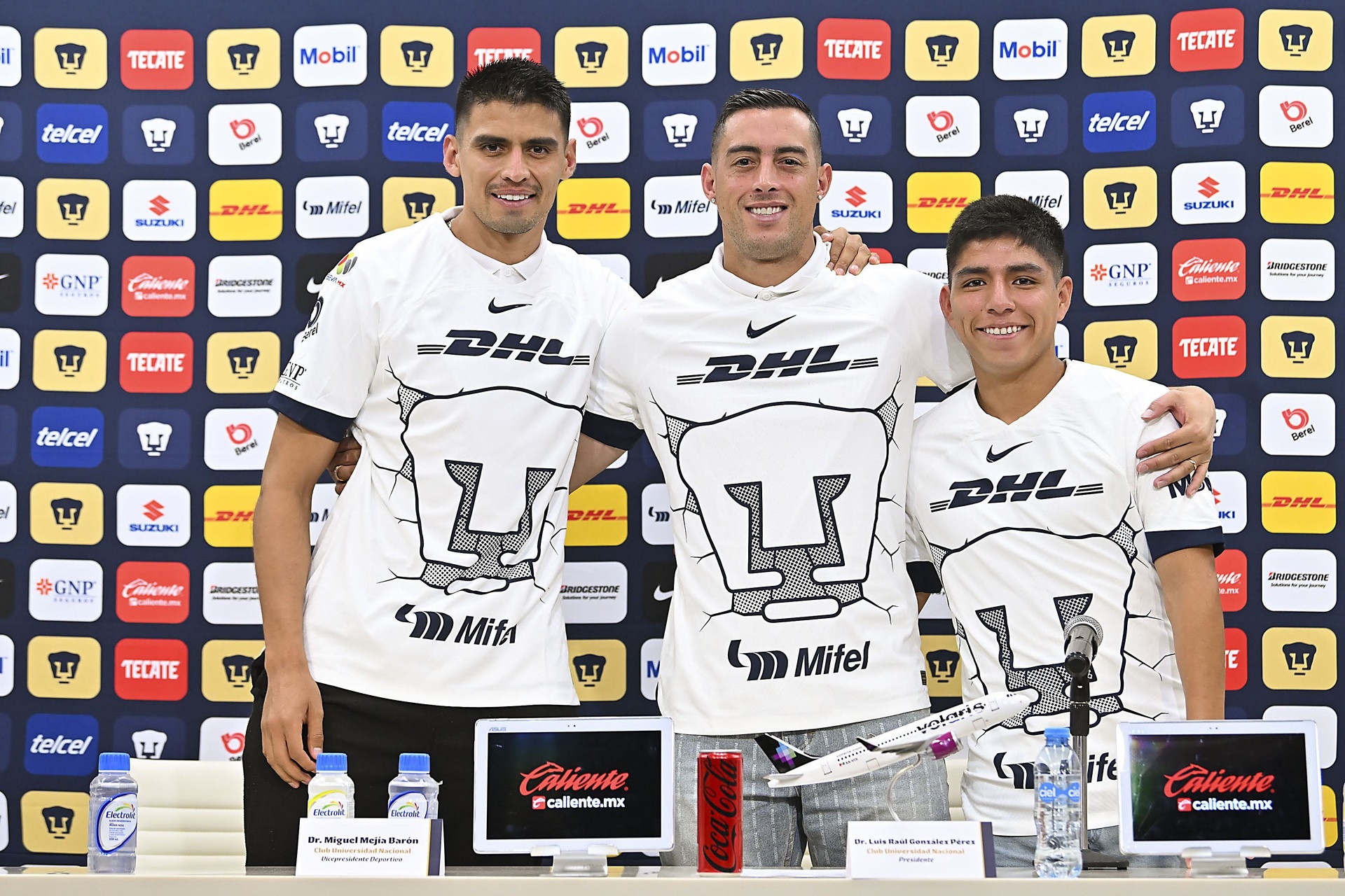 Pumas presenta a sus 3 refuerzos para el Clausura 2024. Noticias en tiempo real