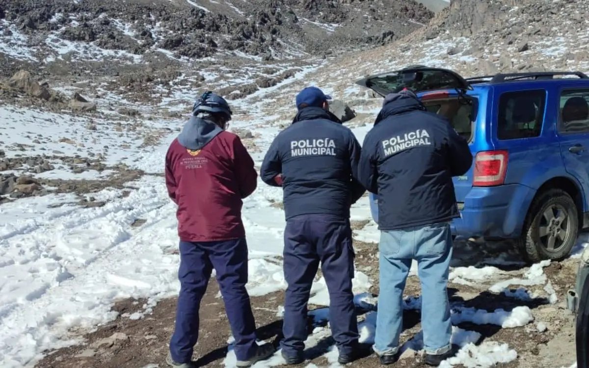 Muere alpinista rescatada del Pico de Orizaba . Noticias en tiempo real