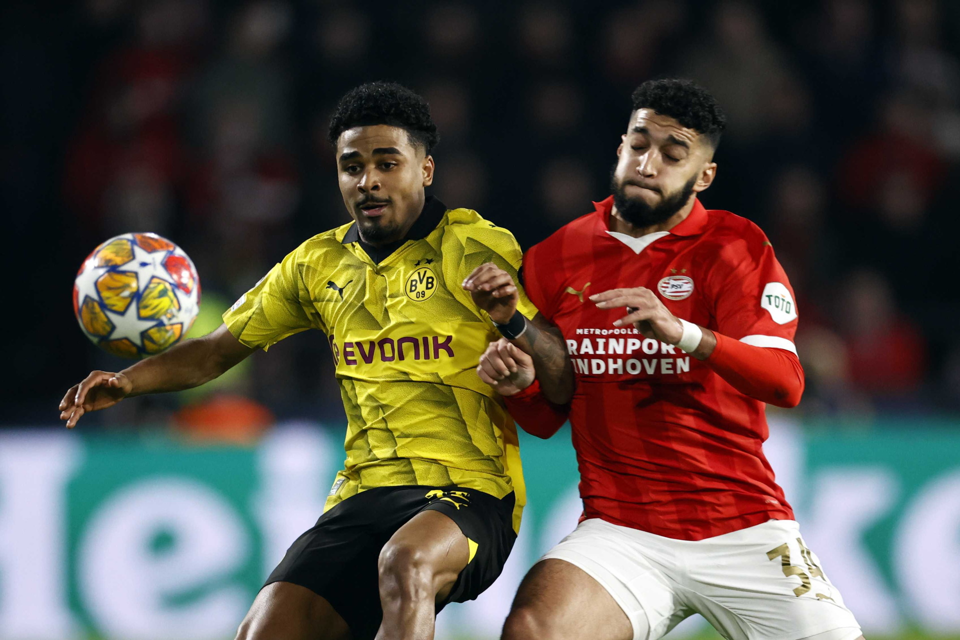 Dortmund complica la existencia al PSV. Noticias en tiempo real