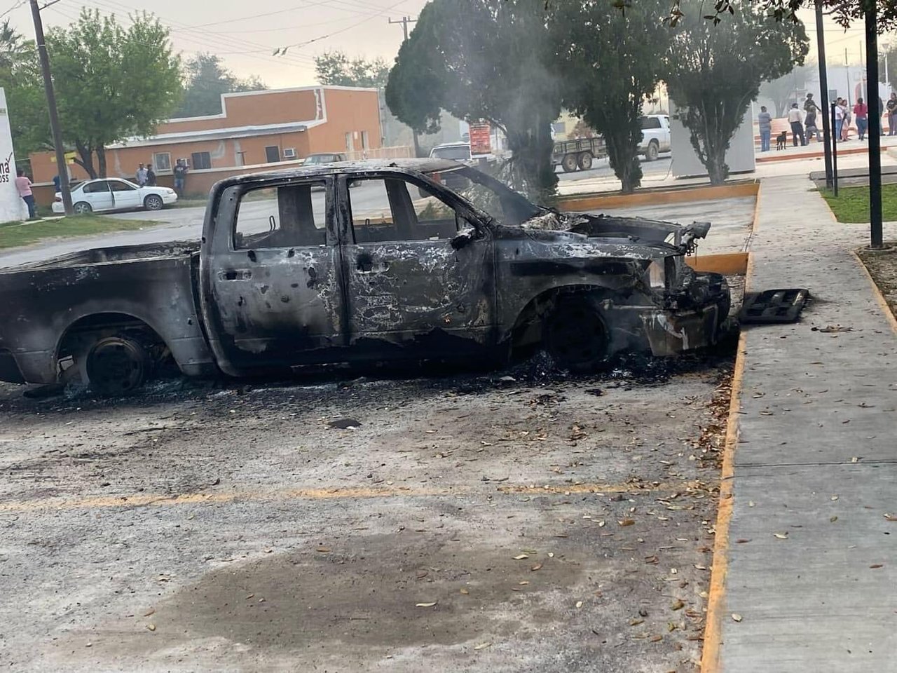 Pugna entre carteles deja cuatro decapitados e incendios en NL. Noticias en tiempo real