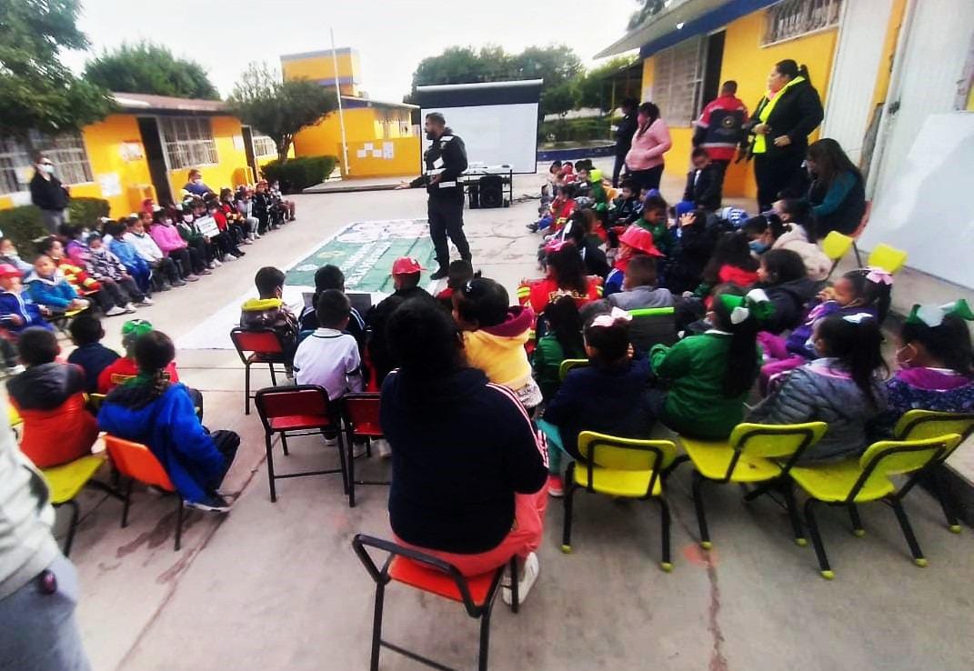 Protección Civil da curso de prevención ante contigencias niños . Noticias en tiempo real