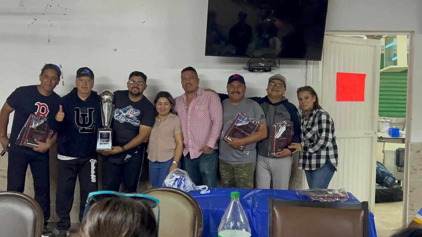 Los Muñecos se coronan en el \'Torneo Jorge Méndez