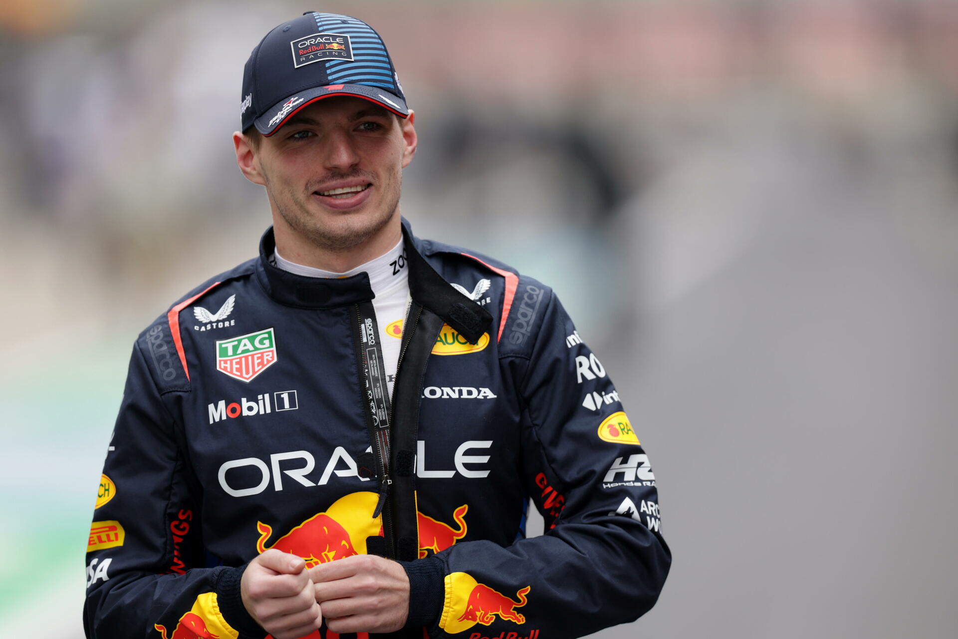 Verstappen se hace con su primera ‘pole’ en China. Noticias en tiempo real