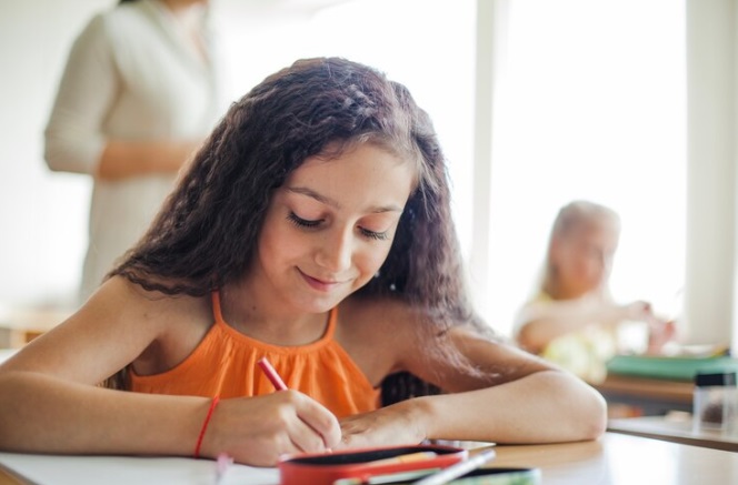 ¿Por qué los estudiantes tendrán fin de semana largo el 26 de abril?. Noticias en tiempo real