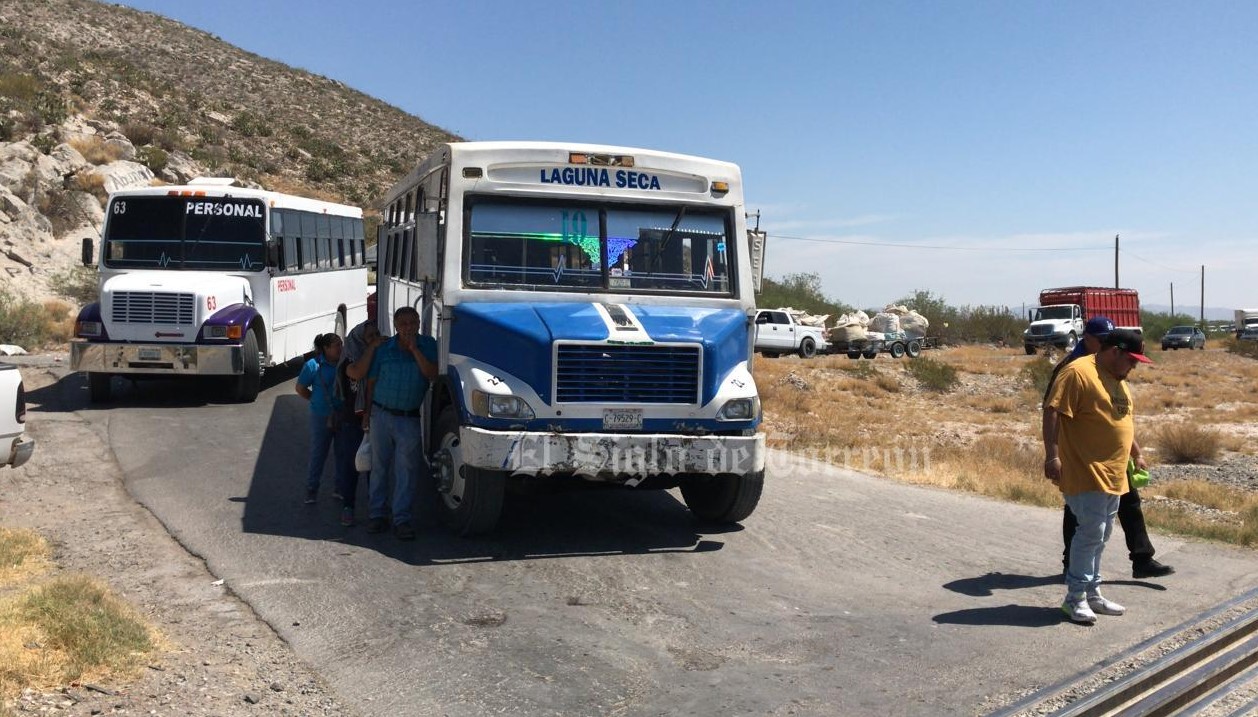 Con tres camiones prestados solucionarán deficiencias del servicio en ejidos de Matamoros y Viesca. Noticias en tiempo real