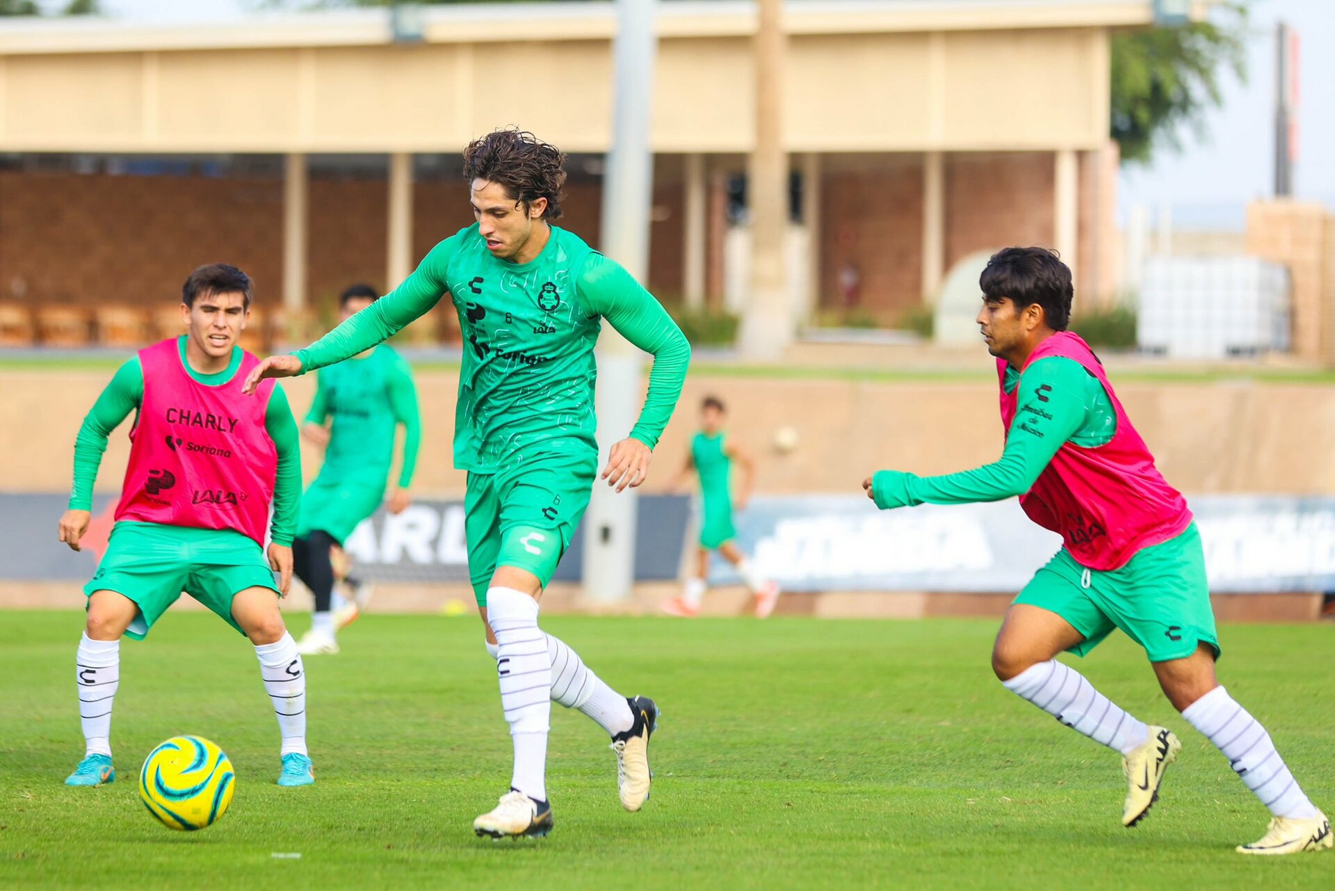 Empata Santos Laguna en interescuadras con los juveniles de la Sub-23. Noticias en tiempo real