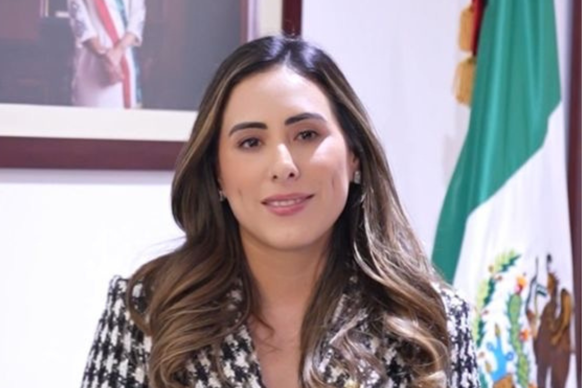 Senadora defiende uso de camiones de salud en delegación del Bienestar. Noticias en tiempo real