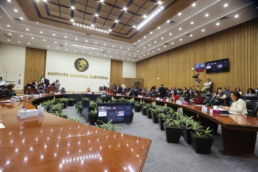 INE aprueba criterios de paridad de género en elección del Poder Judicial. Noticias en tiempo real