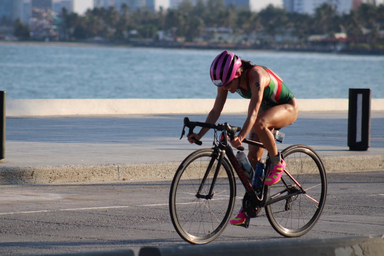 Entusiasma gran Triatlón de El Siglo. Noticias en tiempo real
