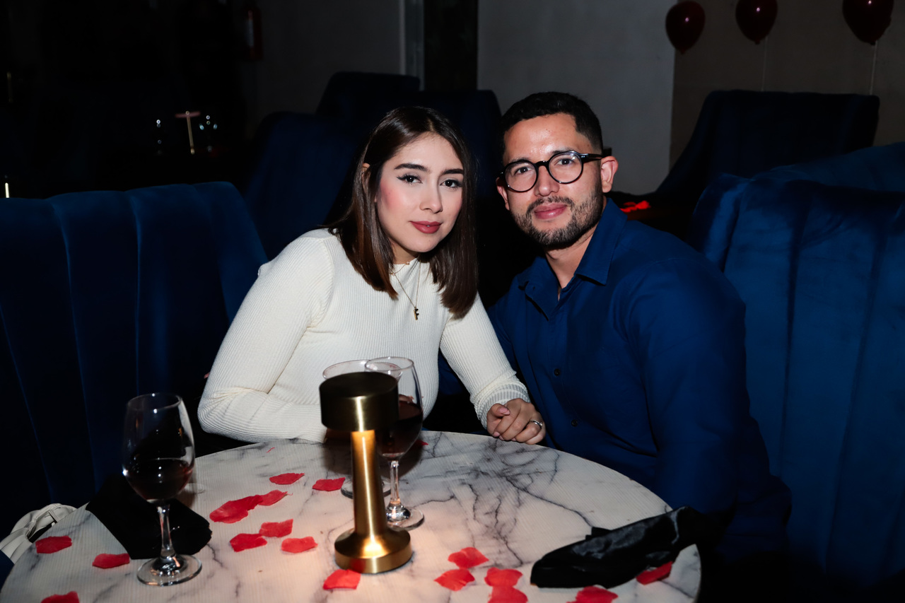 Celebran su conexión. Noticias en tiempo real