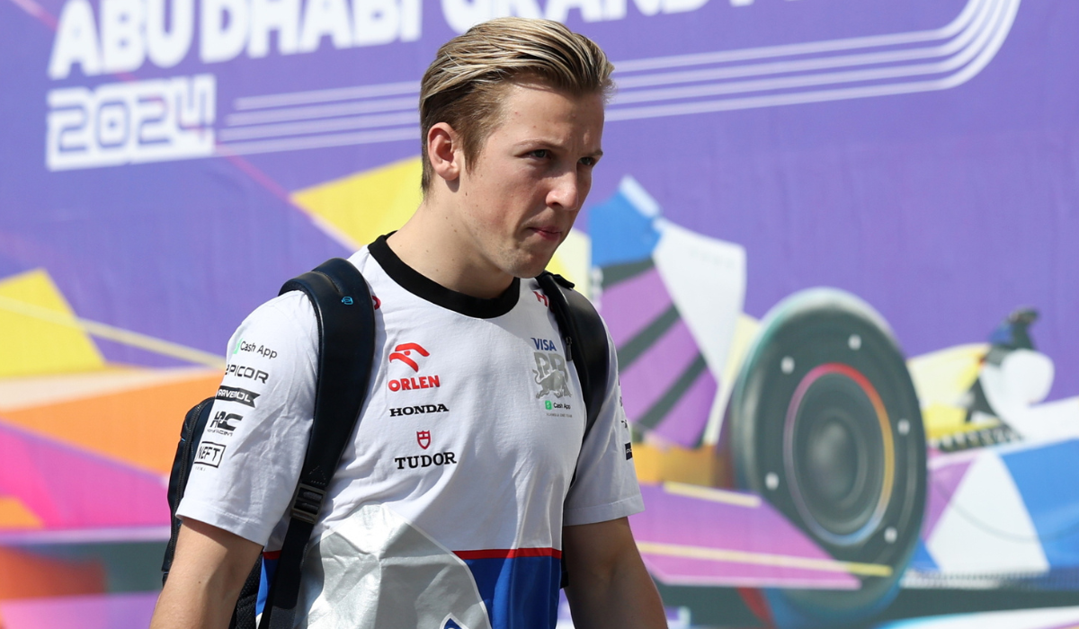 Liam Lawson sigue sin llenar los zapatos de Checo Pérez. Noticias en tiempo real