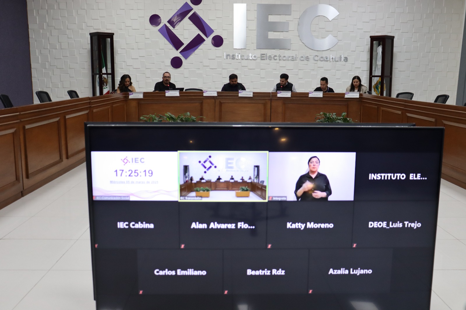 Define IEC debates de candidatos al Poder Judicial. Noticias en tiempo real