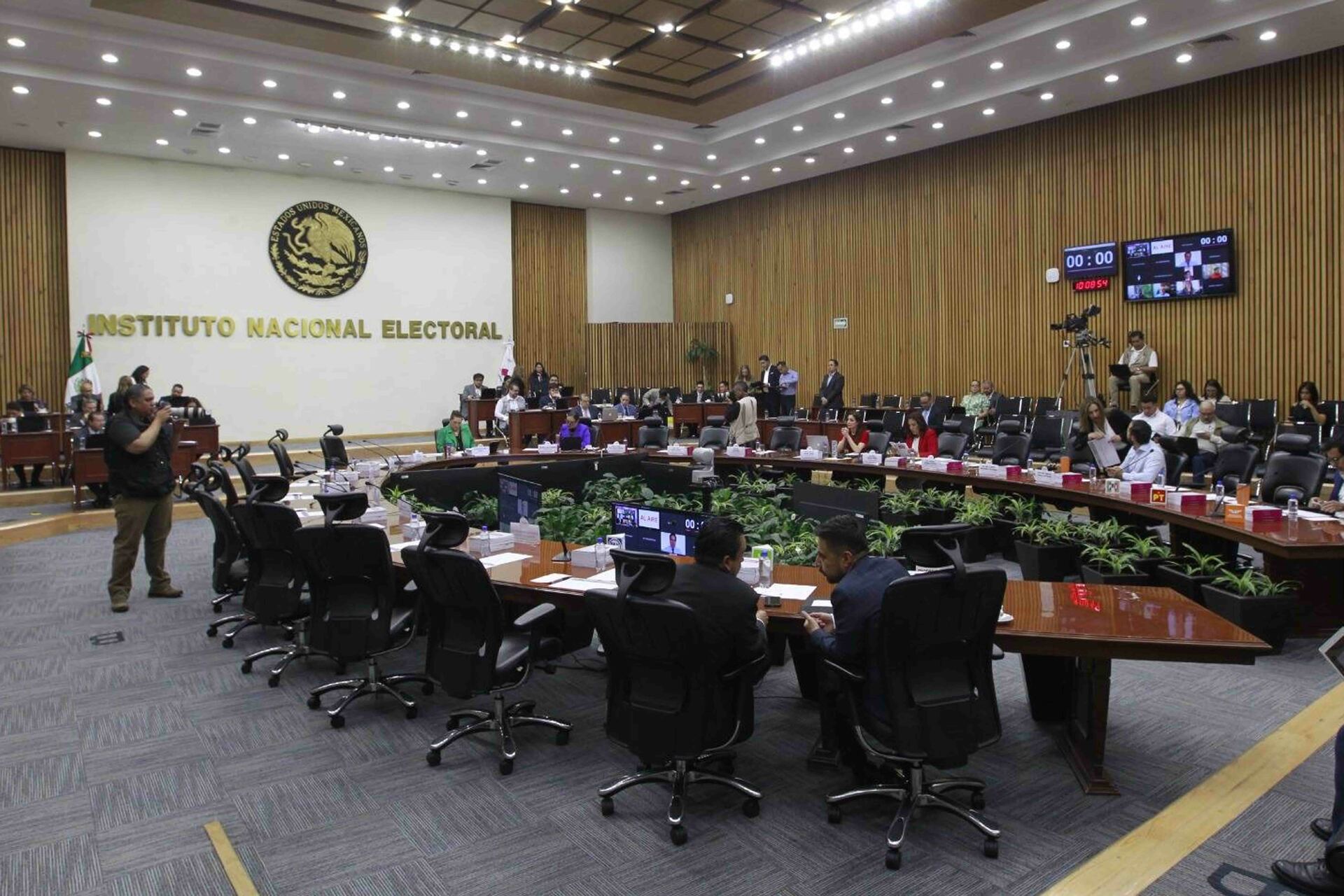 INE se extralimita e interfiere en la vida sindical: CTM. Noticias en tiempo real