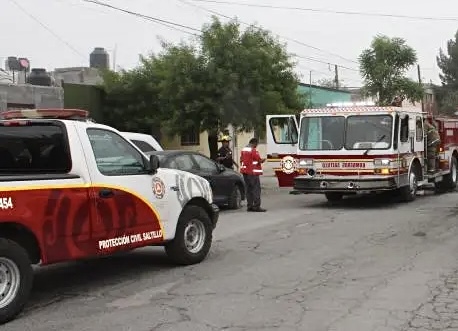 Instalación eléctrica irregular provoca incendio en taller mecánico . Noticias en tiempo real