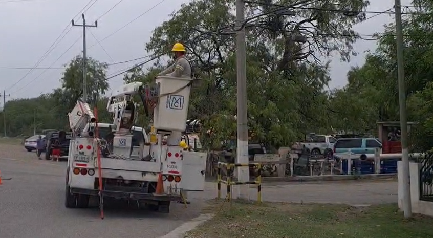 Tormenta eléctrica deja sin energía ni agua  varias colonias de Piedras Negras. Noticias en tiempo real