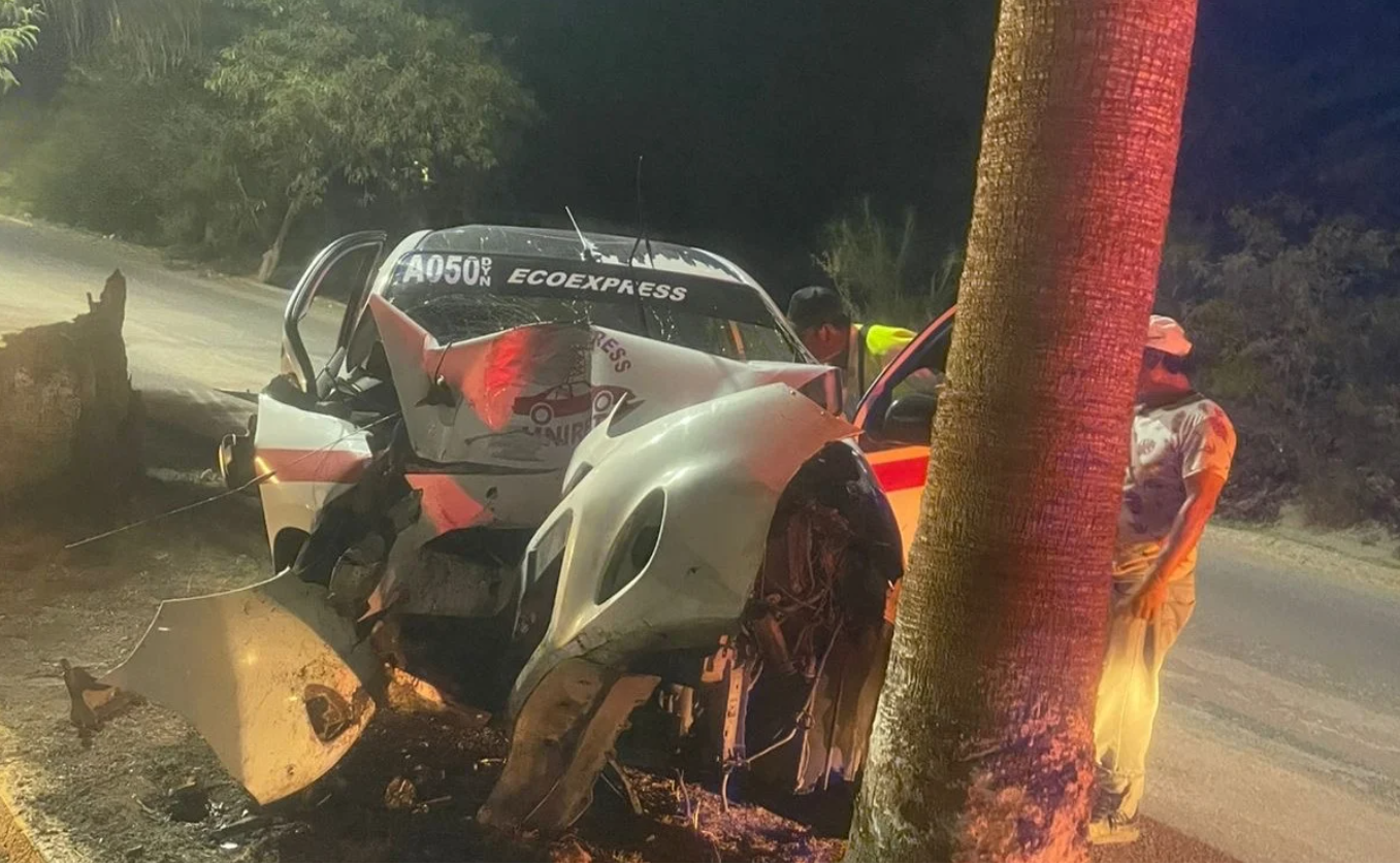 Fallece taxista días después de chocar contra una palma en Gómez Palacio. Noticias en tiempo real