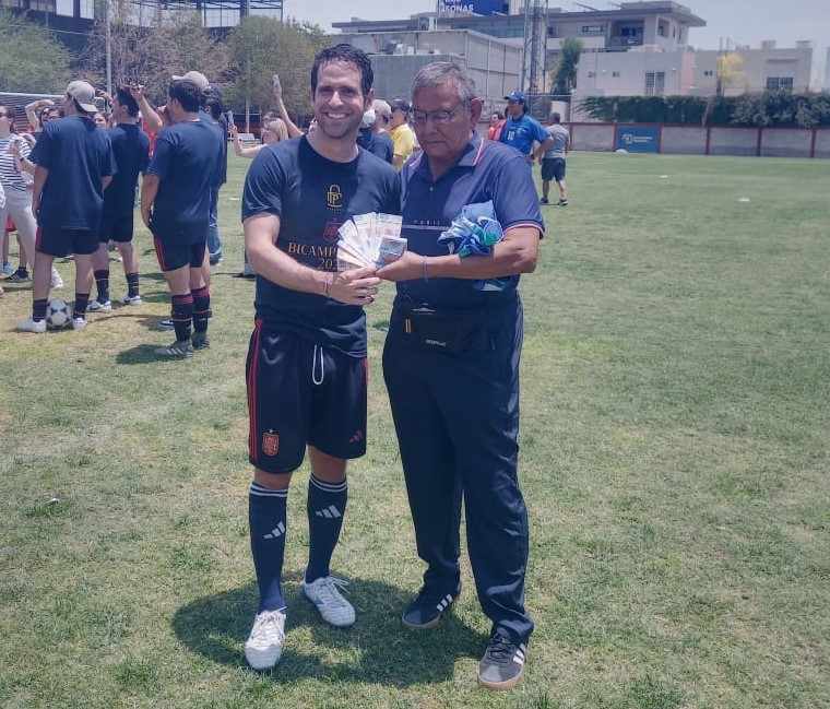 Parque España logra bicampeonato de Veteranos en la Matías Román. Noticias en tiempo real
