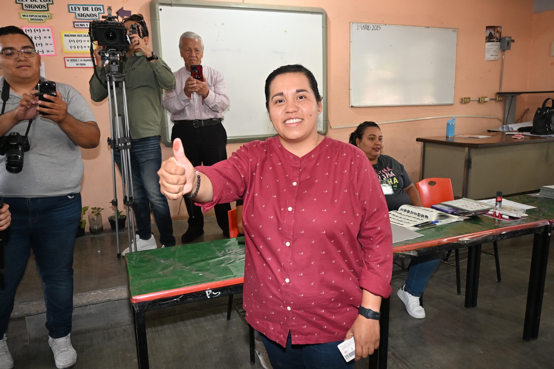 Flora Leal llama a una jornada electoral libre y tranquila en Lerdo. Noticias en tiempo real