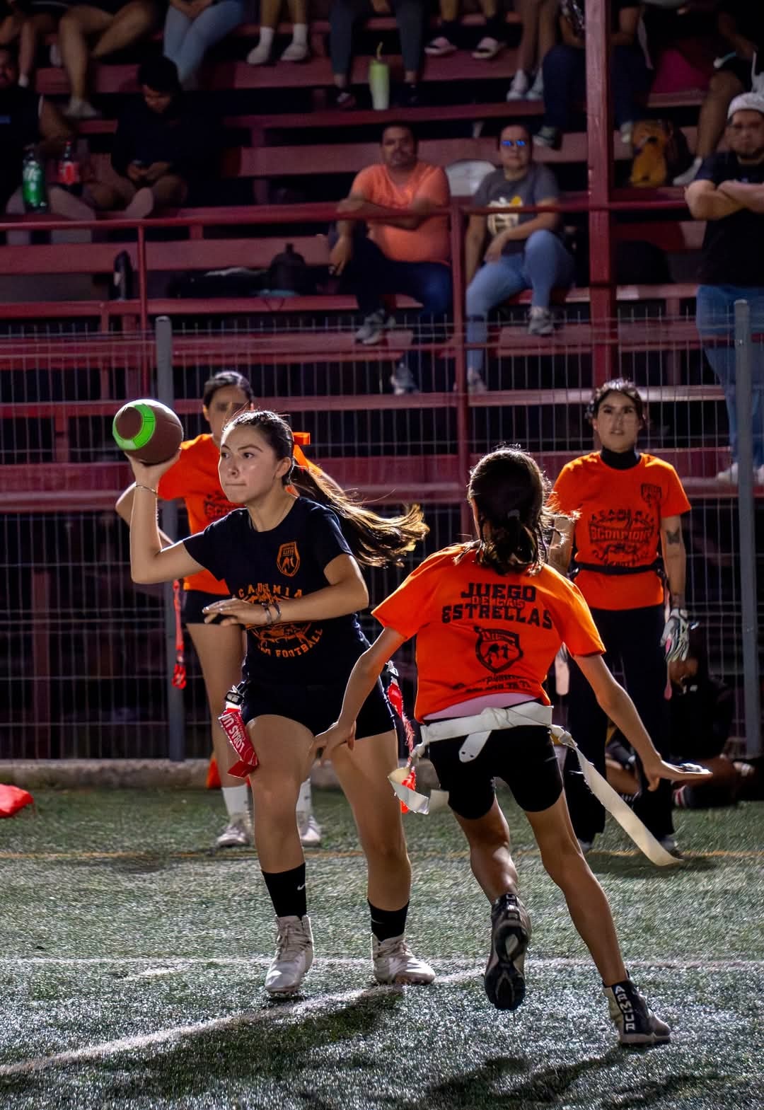   Luego de una emocionante jornada de semifinales, han quedado definidos los duelos de campeonato dentro de la temporada “Primavera 2025” en la Liga Femenil de Futbol Americano Equipado (LIFFAE)