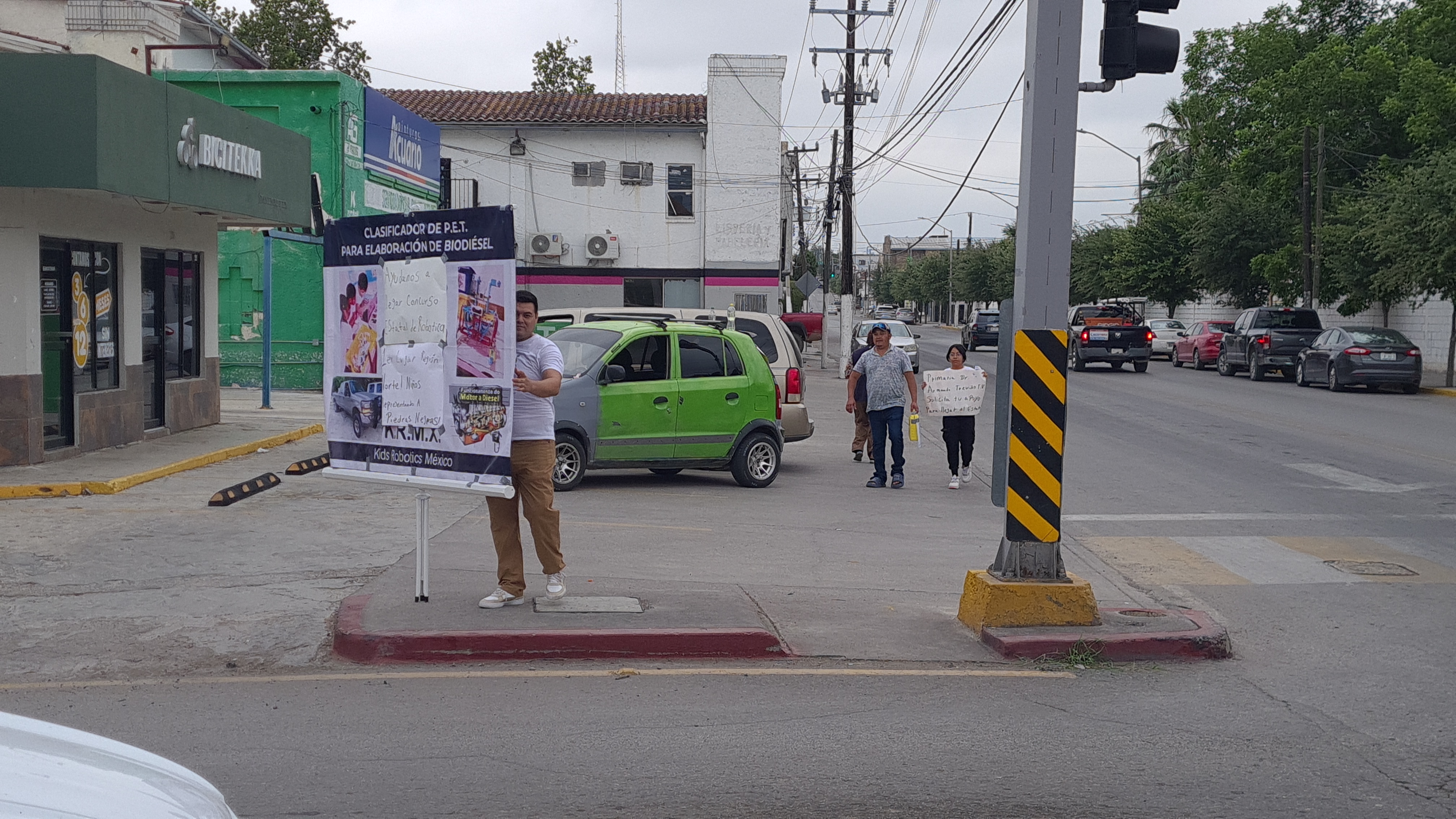 Botean para enviar a estudiantes de Piedras Negras a etapa estatal de robótica del WRO. Noticias en tiempo real