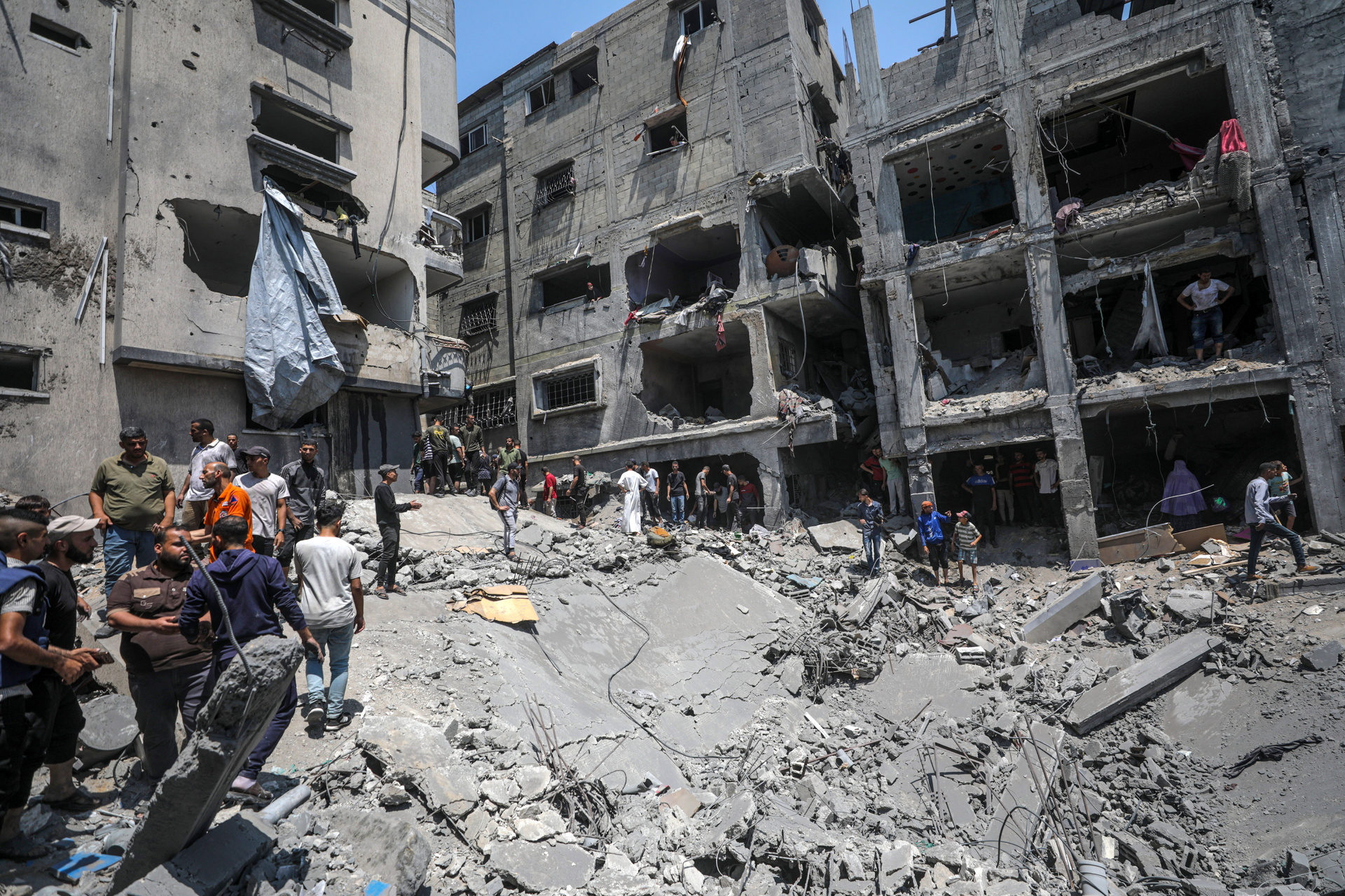 Israel ha asesinado a más de 100 palestinos que acudían a recoger alimento en centros de reparto en Gaza. Noticias en tiempo real
