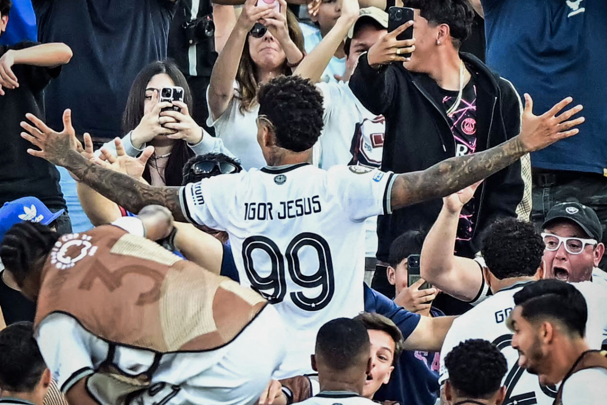 Botafogo deja tendido en la lona a PSG; el campeón de la Champions League pierde ante la mínima. Noticias en tiempo real
