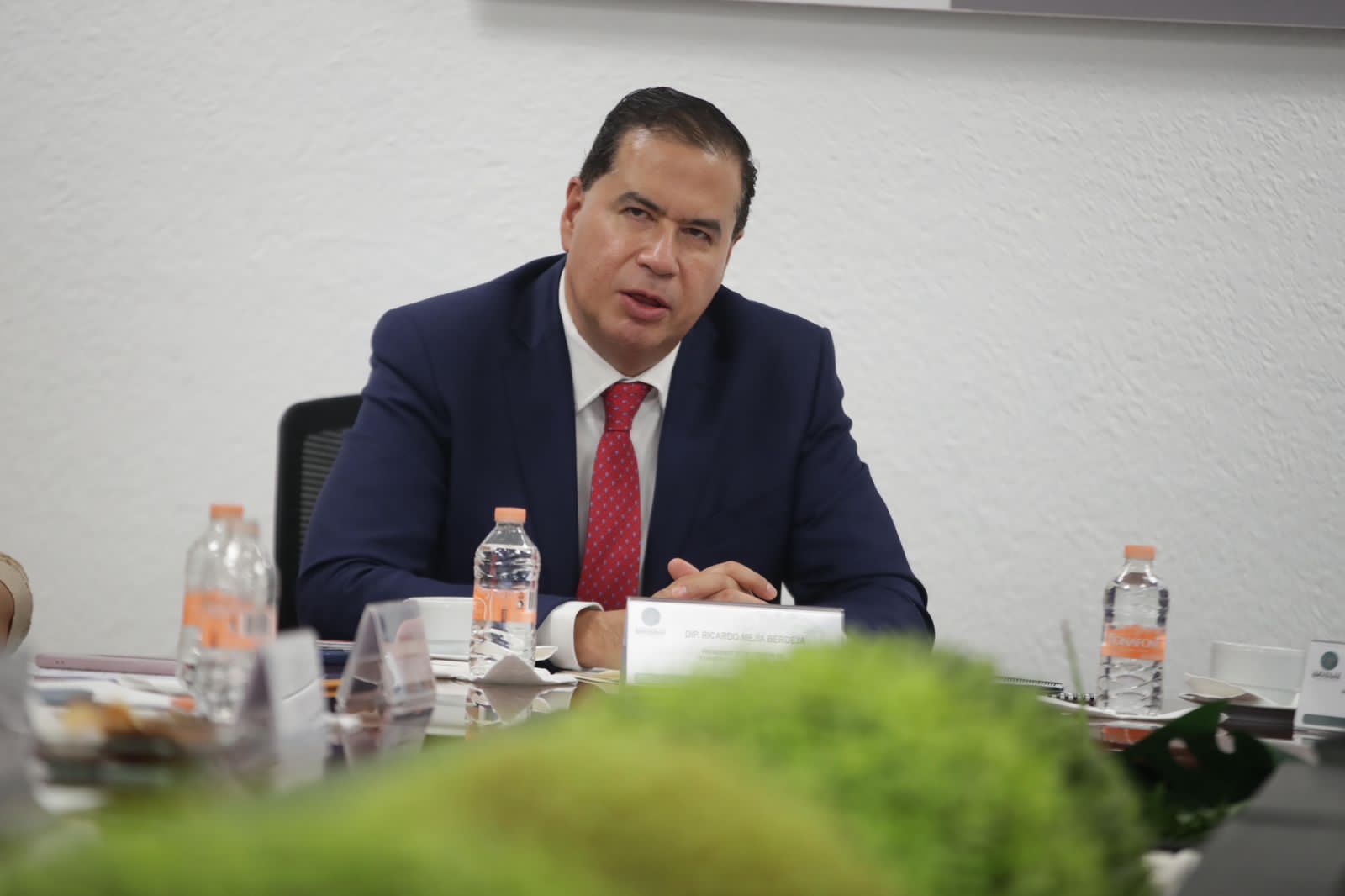 El periodo extraordinario reafirma el compromiso con la paz y la seguridad en México: Ricardo Mejía Berdeja. Noticias en tiempo real