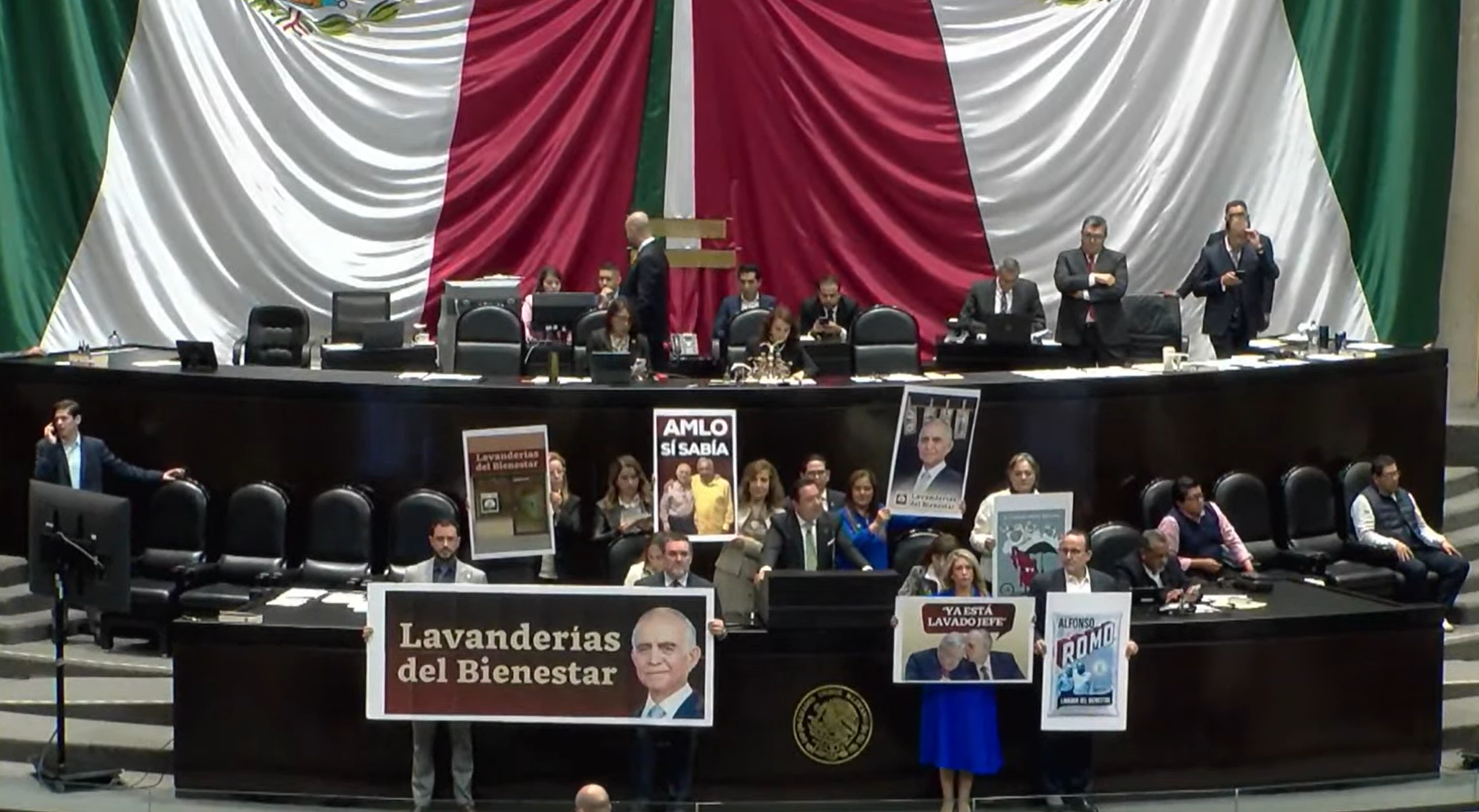 Cámara de Diputados avala reforma anti-lavado; oposición advierte permite acceso a datos bancarios. Noticias en tiempo real
