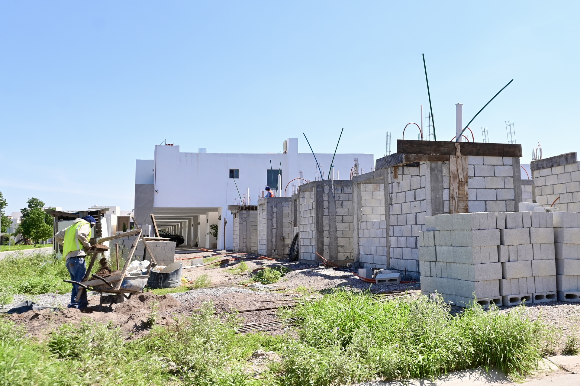 Ciudades más calientes, edificios más preparados: la apuesta por la climatización inteligente. Noticias en tiempo real