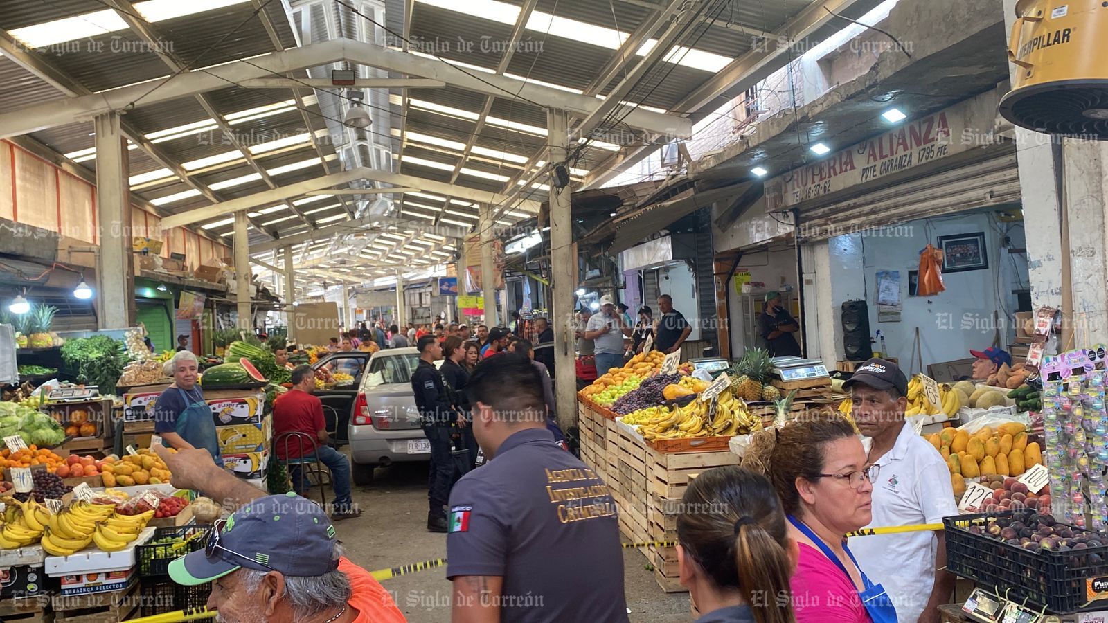 Trabajador de Plazas y Mercados pierde la vida en el Mercado Alianza de Torreón  . Noticias en tiempo real