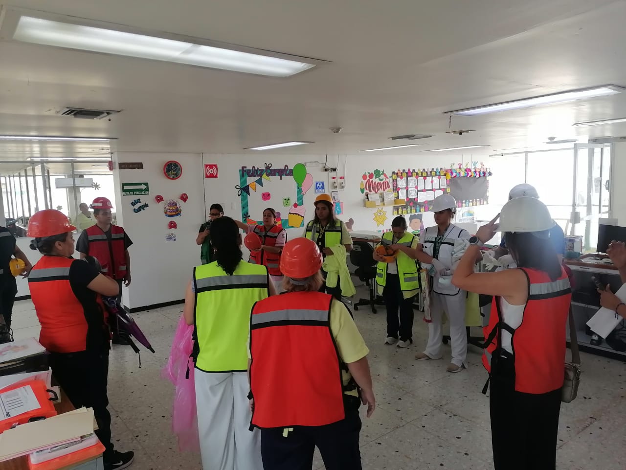 Realizan macrosimulacro de inundación por huracán en unidades del IMSS de PN. Noticias en tiempo real