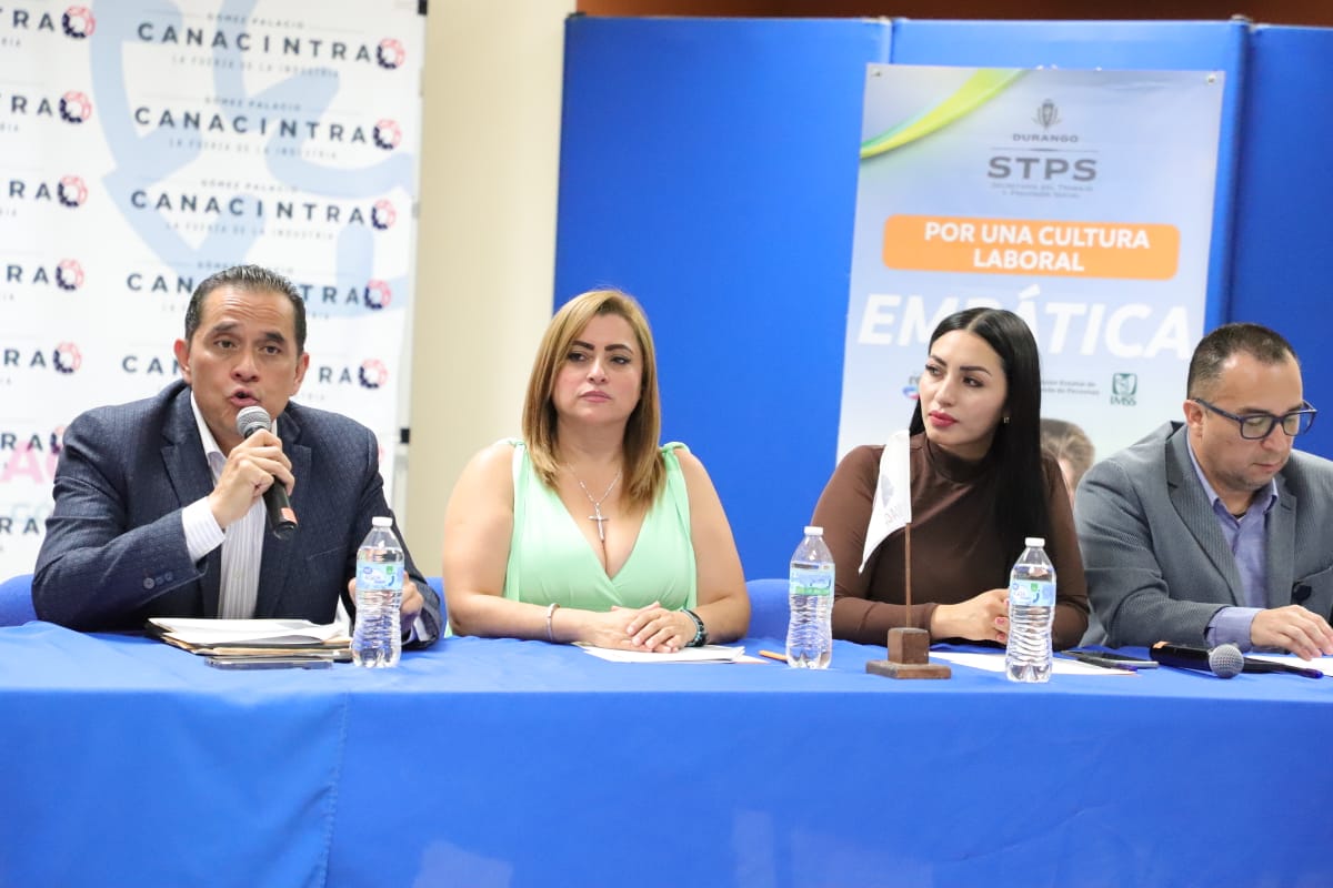 Capacita STPS de Durango a empresarios laguneros sobre la NOM 035 que aborda los factores de riesgo psicosocial . Noticias en tiempo real