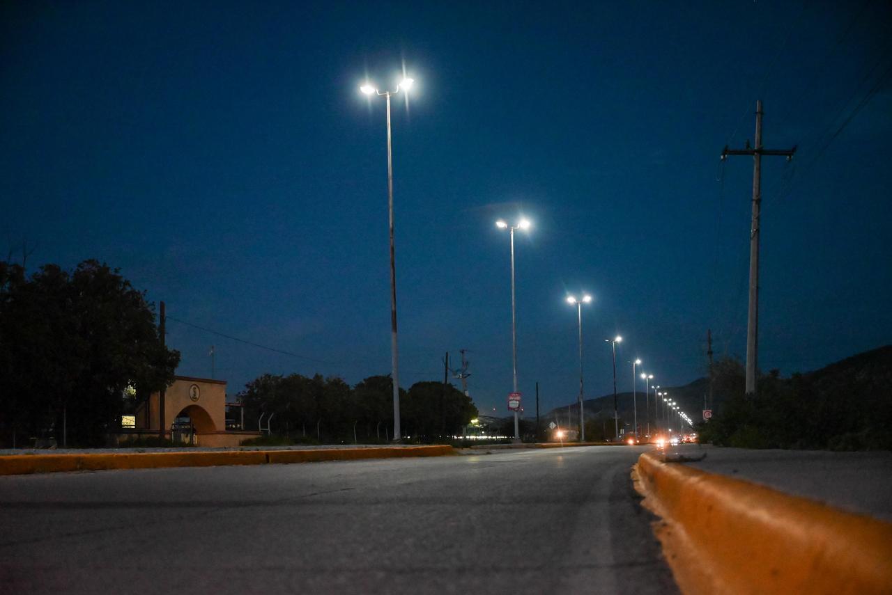 Instalan más de 12 mil luminarias en Lerdo. Noticias en tiempo real